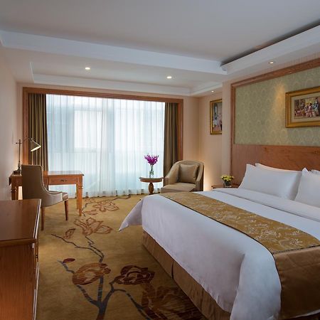 Vienna International Hotel Shanghai Pudong Huinan Экстерьер фото