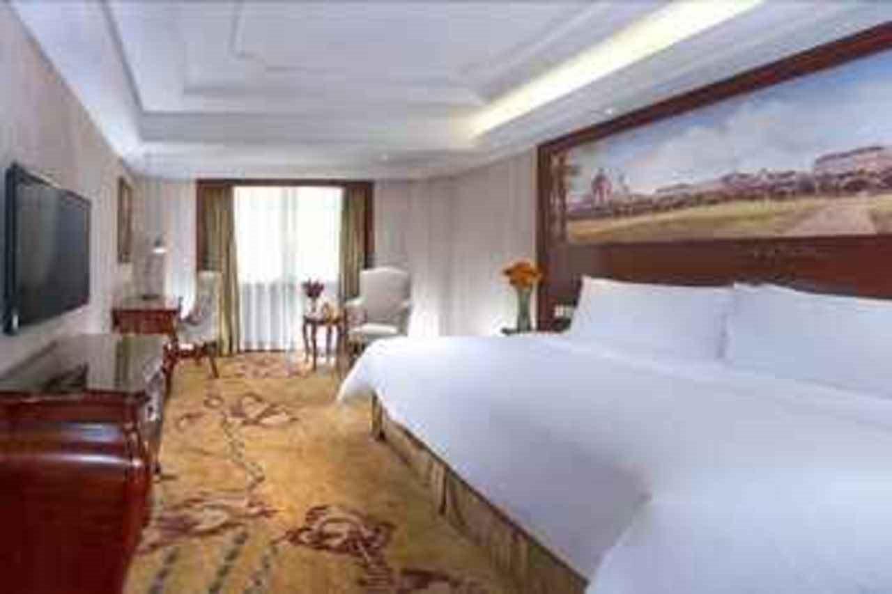 Vienna International Hotel Shanghai Pudong Huinan Экстерьер фото