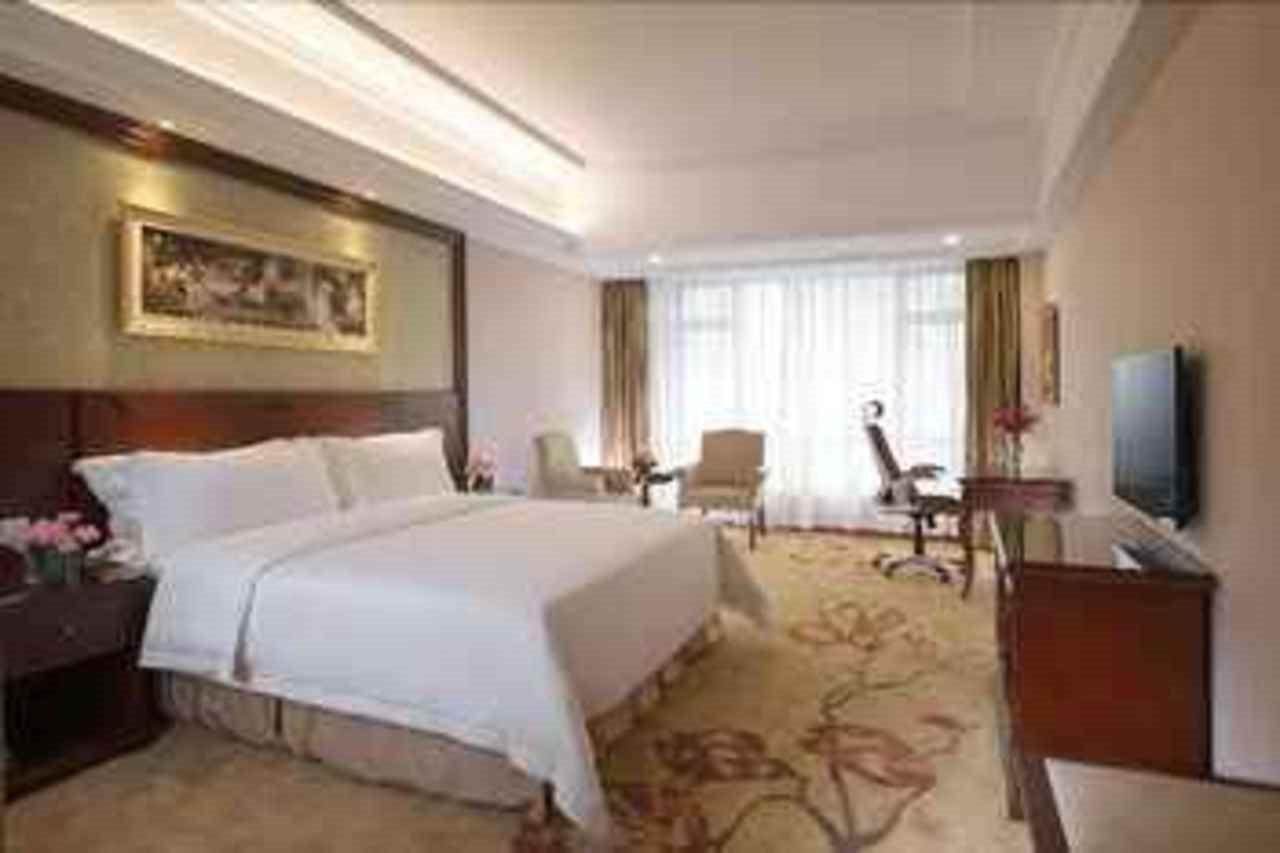 Vienna International Hotel Shanghai Pudong Huinan Экстерьер фото