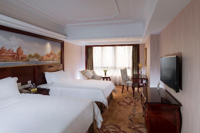 Vienna International Hotel Shanghai Pudong Huinan Экстерьер фото