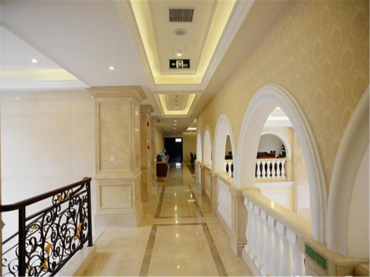 Vienna International Hotel Shanghai Pudong Huinan Экстерьер фото