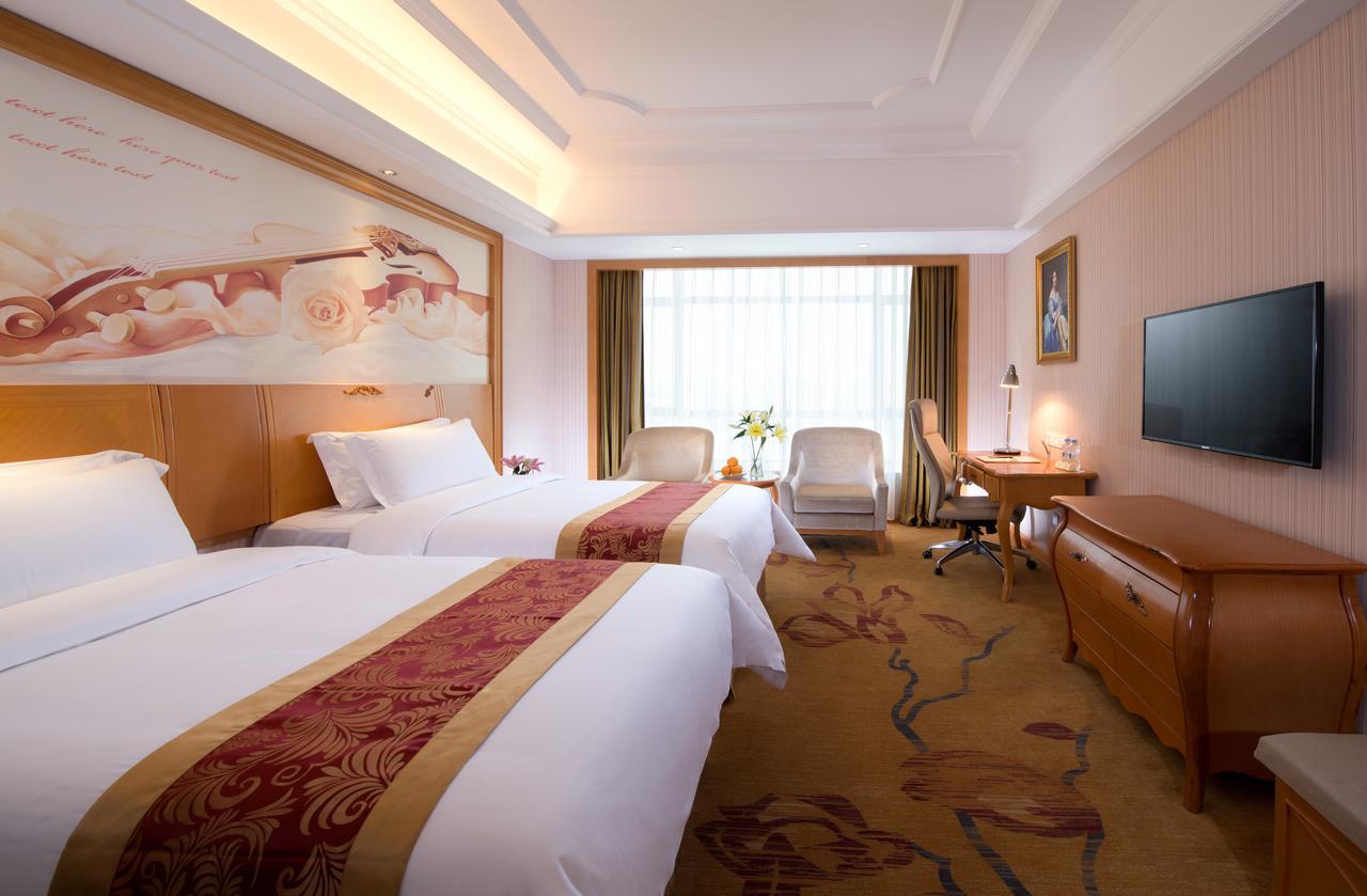Vienna International Hotel Shanghai Pudong Huinan Экстерьер фото