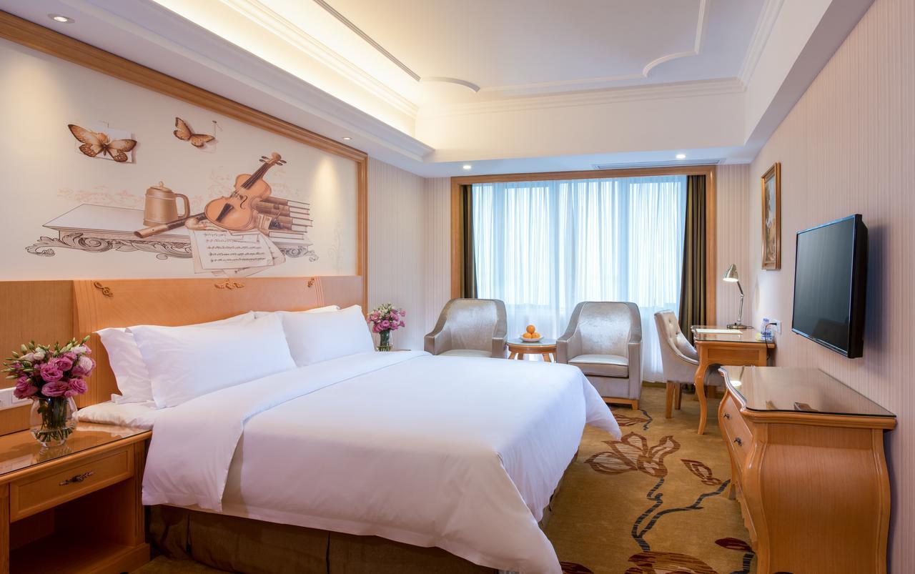 Vienna International Hotel Shanghai Pudong Huinan Экстерьер фото