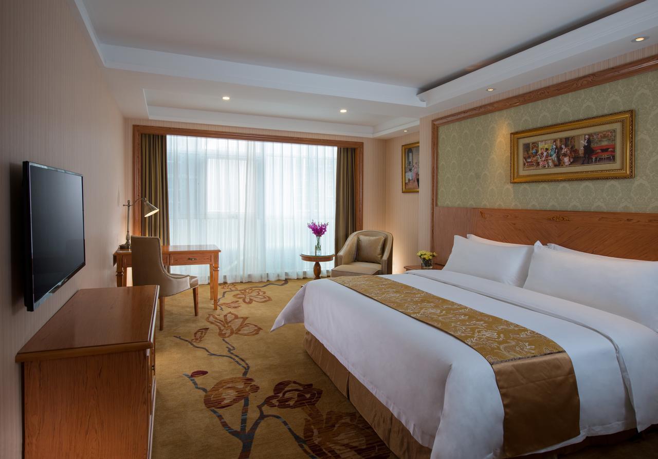 Vienna International Hotel Shanghai Pudong Huinan Экстерьер фото